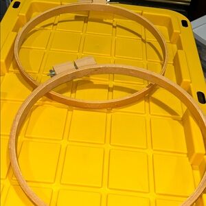Set of 2 14 inch quilting hoops